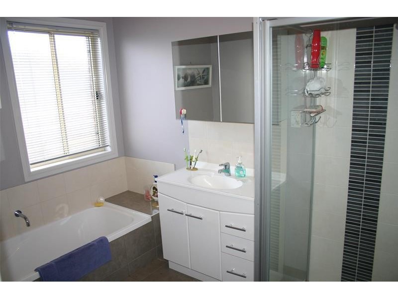 2 Grevillia Court, Warrnambool VIC 3280