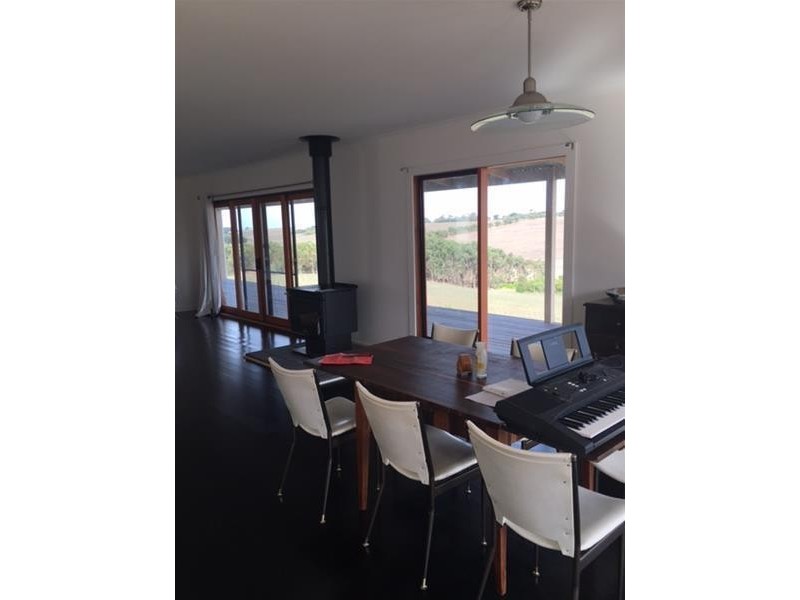 125 Plummers Hill Road, Woodford VIC 3281