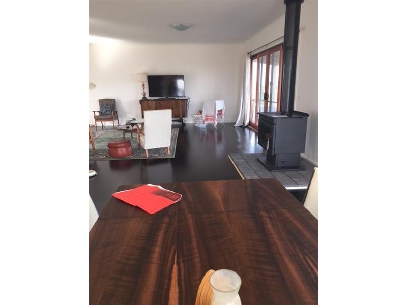 125 Plummers Hill Road, Woodford VIC 3281