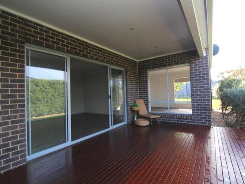 11 Huntingfield Drive, Warrnambool VIC 3280