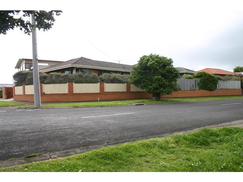 2 Gladstone Street, Warrnambool VIC 3280