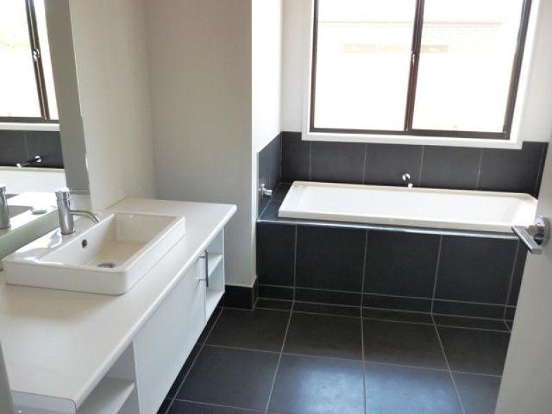 83 Boston Drive, Warrnambool VIC 3280