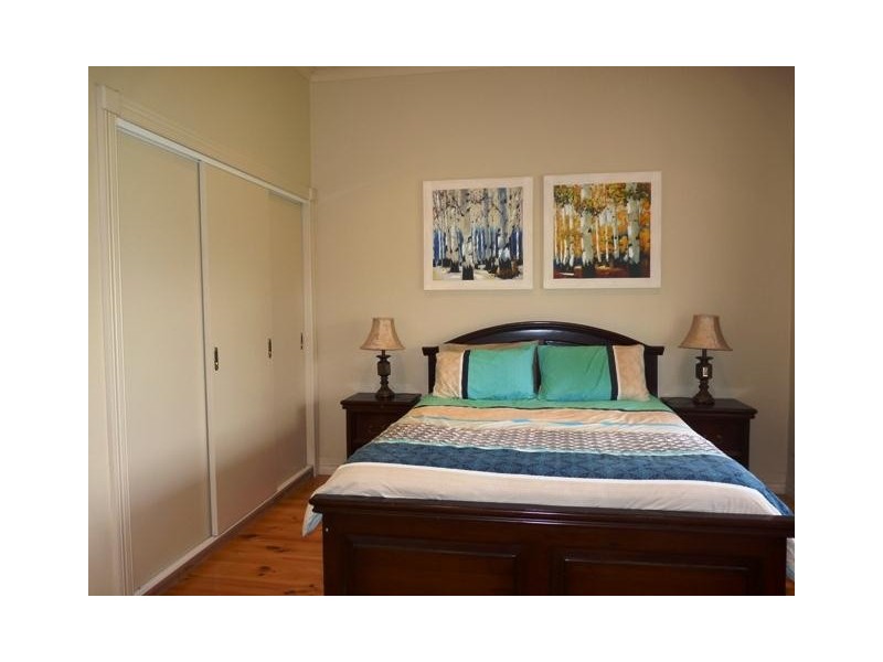 82 Watton Street, Penshurst VIC 3289