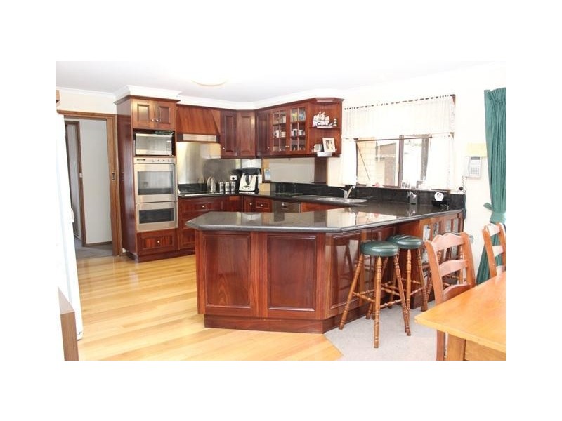 9 Carolyn Crescent, Warrnambool VIC 3280