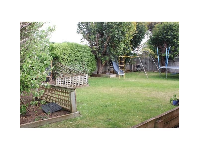 9 Carolyn Crescent, Warrnambool VIC 3280