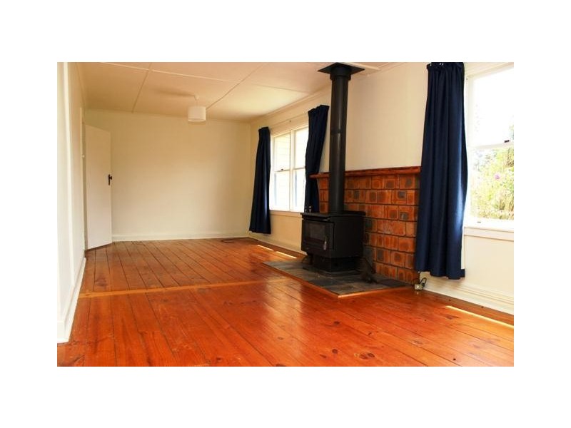 17 Palmer Street, Caramut VIC 3274