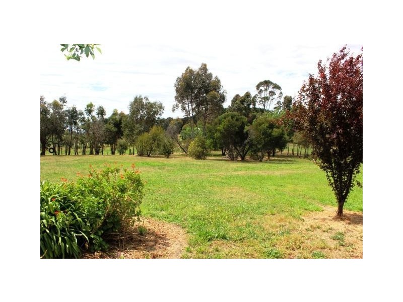 17 Palmer Street, Caramut VIC 3274