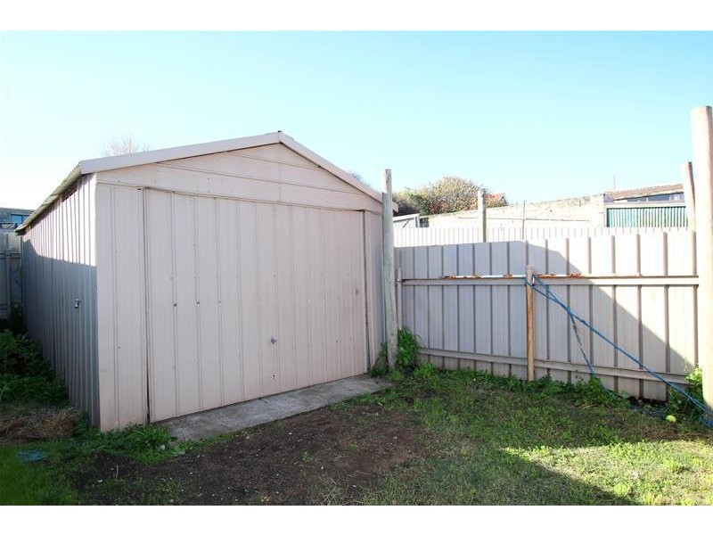 6 Fairfax Avenue, Warrnambool VIC 3280