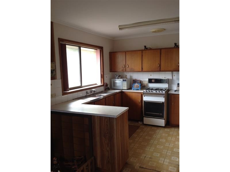 258 Hopkins Highway, Warrnambool VIC 3280