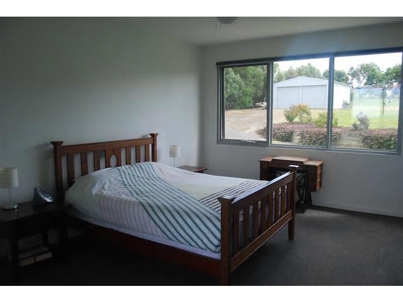 5 Cilmery Crescent, Woodford VIC 3281