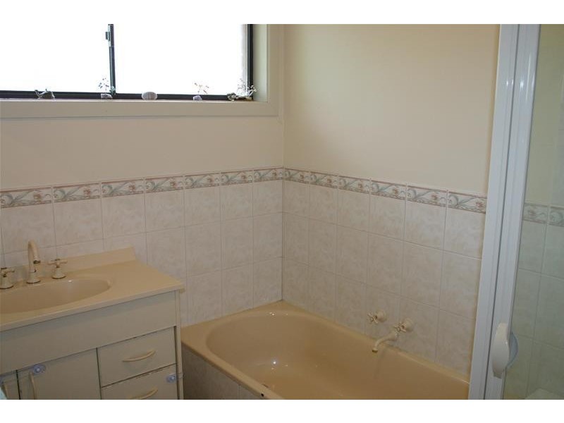 2 Curtin Court, Warrnambool VIC 3280