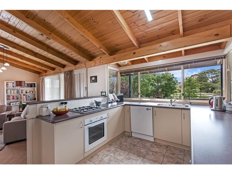 8 Duffy Street, Winslow VIC 3281