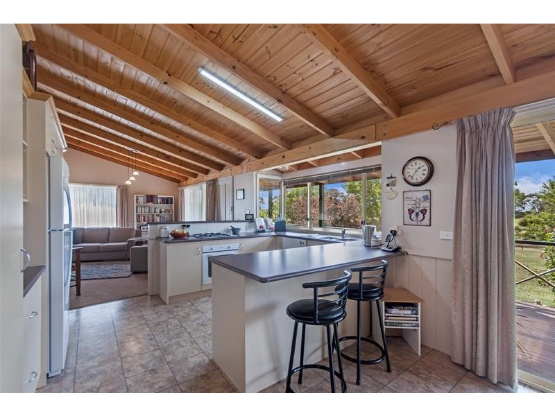 8 Duffy Street, Winslow VIC 3281