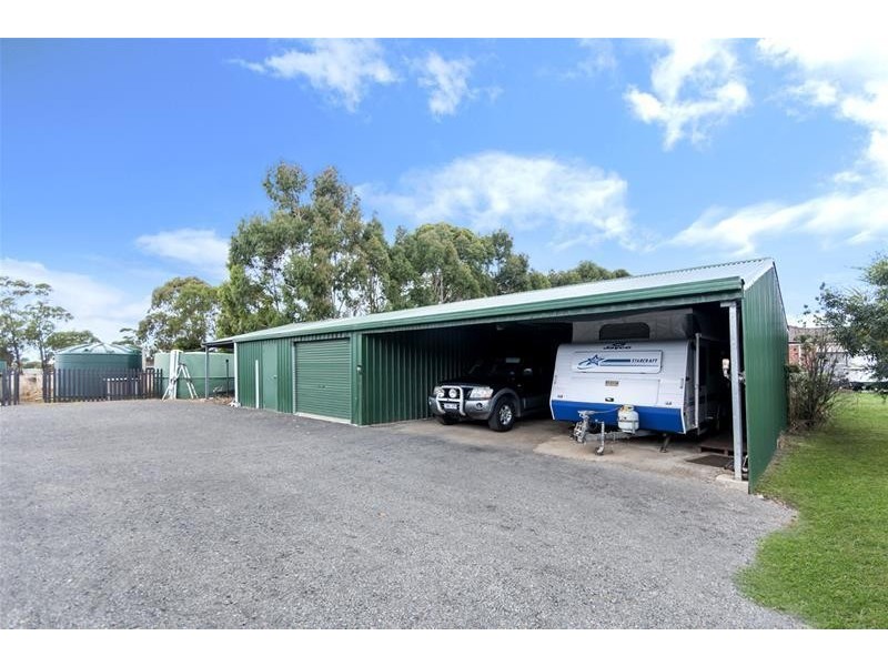 8 Duffy Street, Winslow VIC 3281