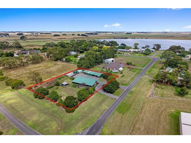 8 Duffy Street, Winslow VIC 3281