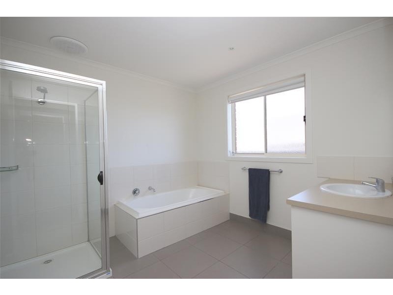 6 Grevillia Court, Warrnambool VIC 3280