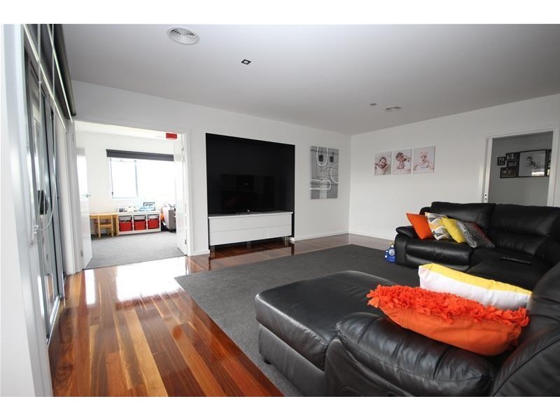 19 St Josephs Drive, Warrnambool VIC 3280