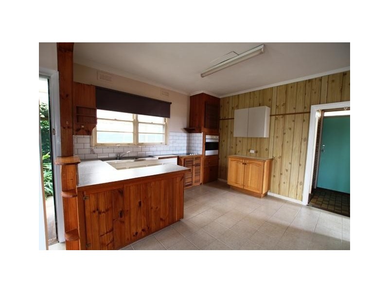 23 Churchill Street, Warrnambool VIC 3280