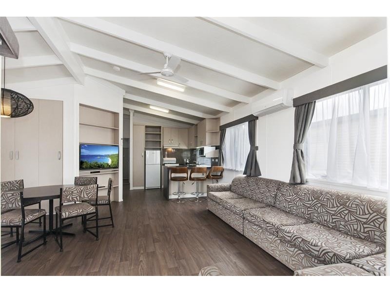 6/342 Dutton Way, Portland VIC 3305