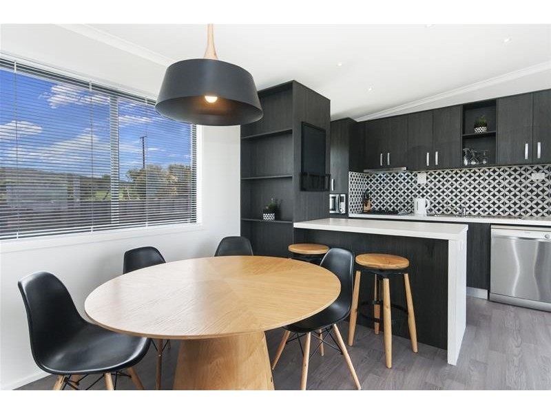 6/342 Dutton Way, Portland VIC 3305