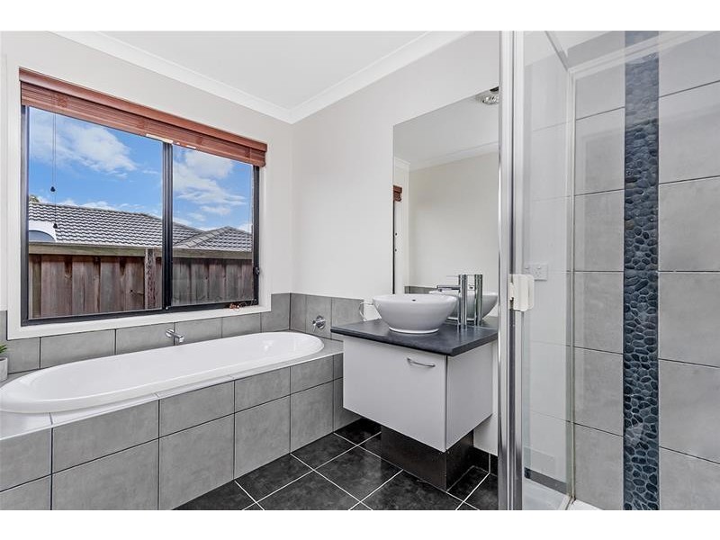 6 Wares Road, Warrnambool VIC 3280