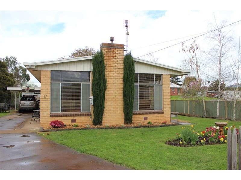 97 Kerr Street, Mortlake VIC 3272