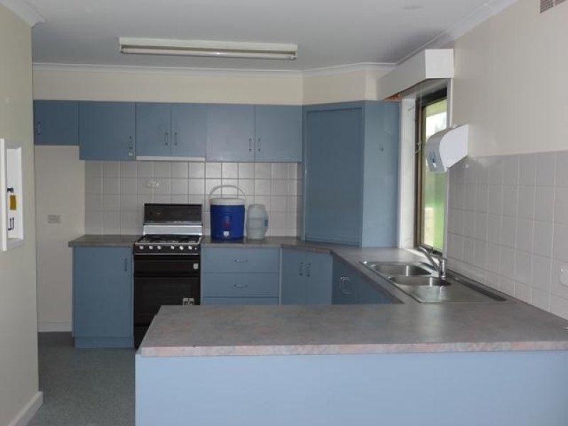 120 Boorook Street, Mortlake VIC 3272