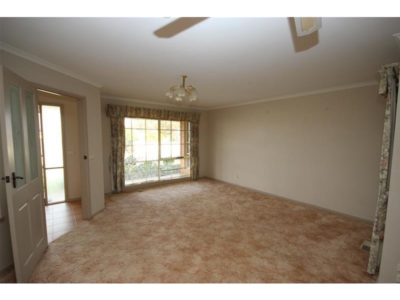 1 Caroville Drive, Warrnambool VIC 3280