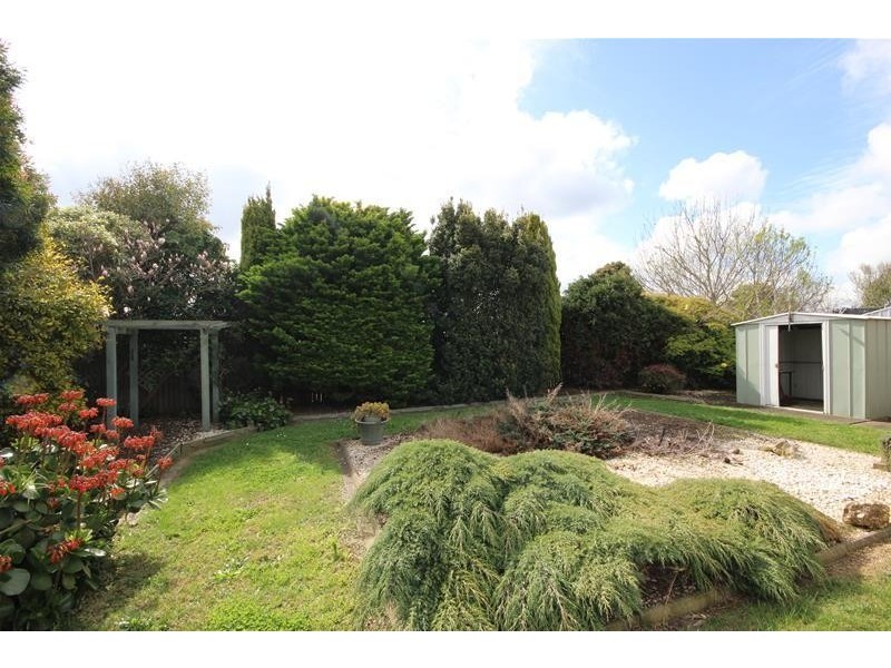 1 Caroville Drive, Warrnambool VIC 3280