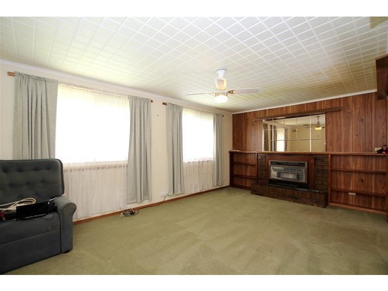 11 Ziegler  Parade, Allansford VIC 3277