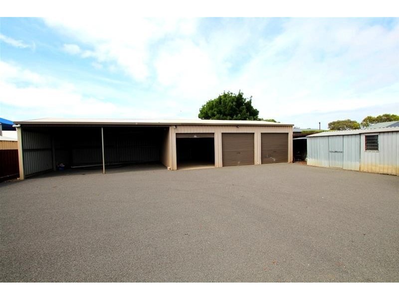 11 Ziegler  Parade, Allansford VIC 3277