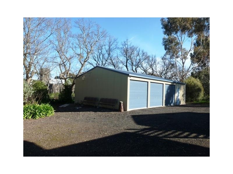 9 Roger Street, Hexham VIC 3273