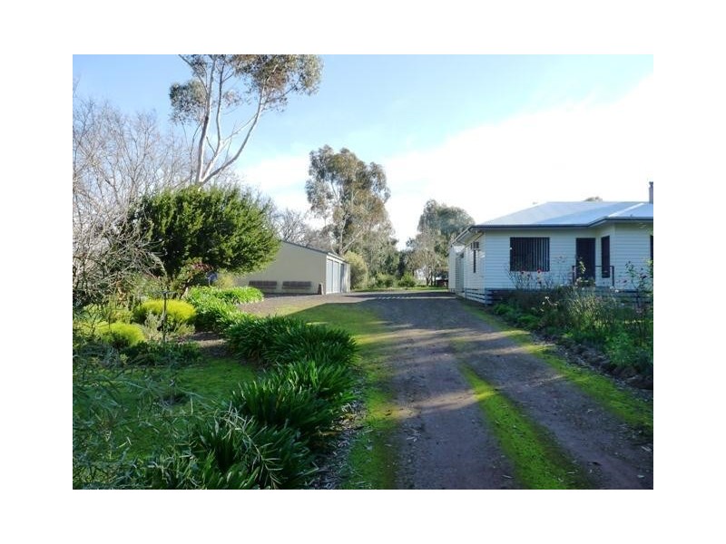 9 Roger Street, Hexham VIC 3273