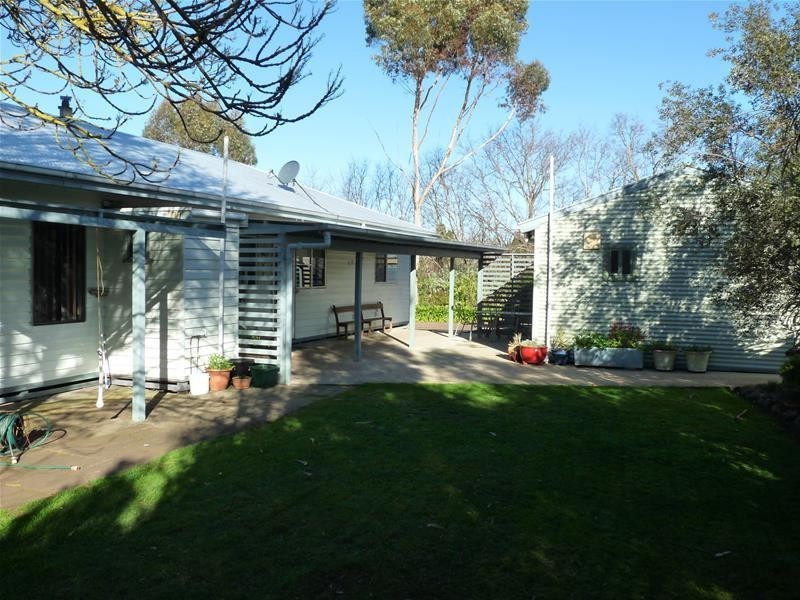 9 Roger Street, Hexham VIC 3273