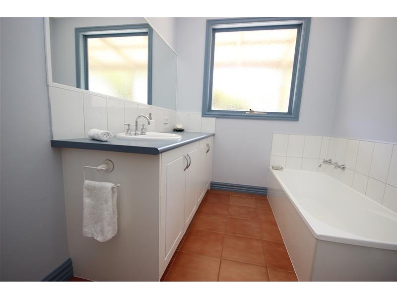 28 Survey Lane, Port Fairy VIC 3284