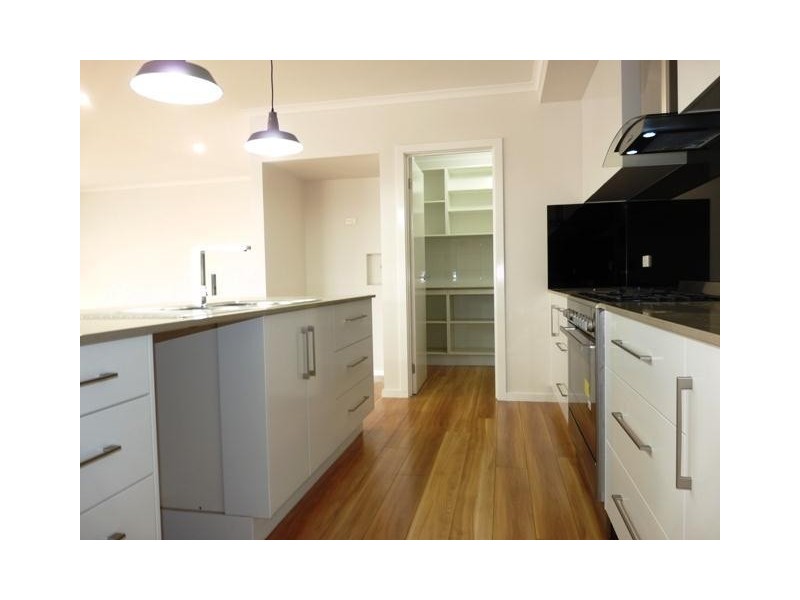 49 Dennington Rise, Dennington VIC 3280