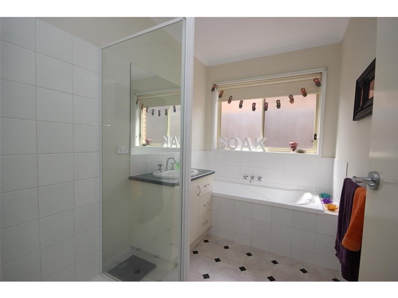 138 Harrington Road, Warrnambool VIC 3280