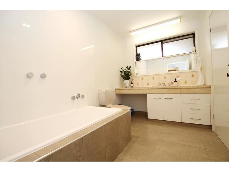 9 Selby Road, Warrnambool VIC 3280