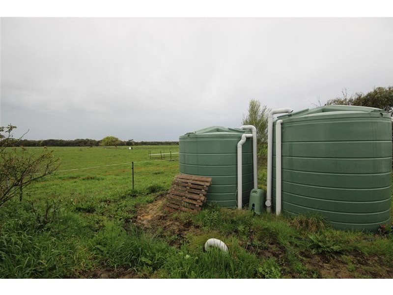 7327 Princes Highway, Tyrendarra VIC 3285