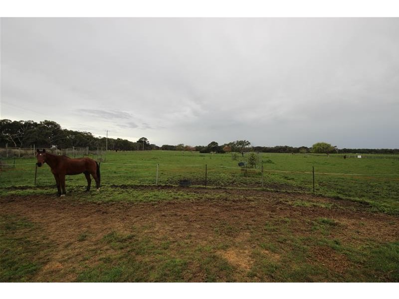 7327 Princes Highway, Tyrendarra VIC 3285