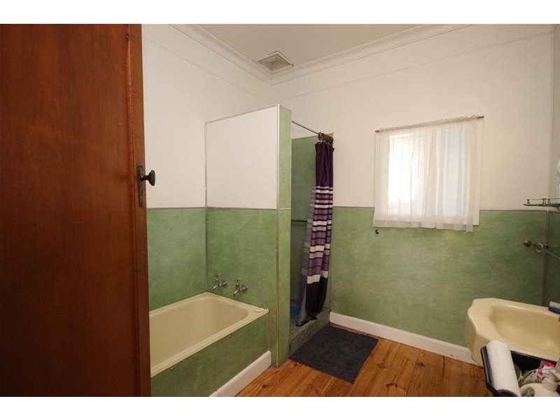 10 Bolivar Street, Terang VIC 3264