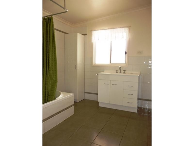 27 Ritchie Rental Street, Caramut VIC 3274