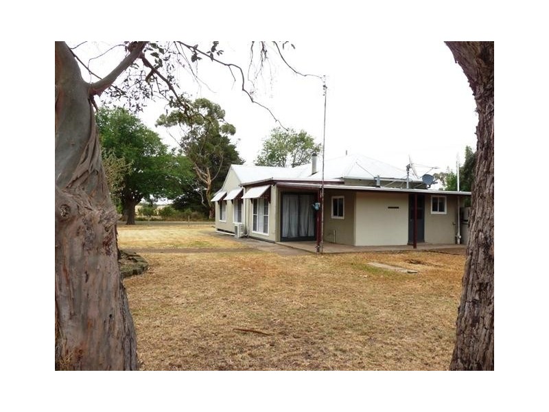 27 Ritchie Rental Street, Caramut VIC 3274