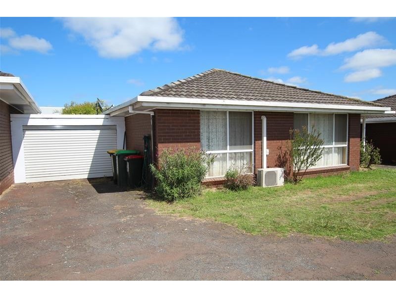 2/27 Grey Street, Terang VIC 3264