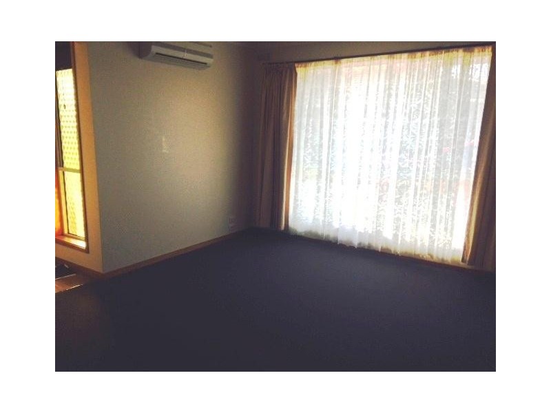 2/27 Grey Street, Terang VIC 3264