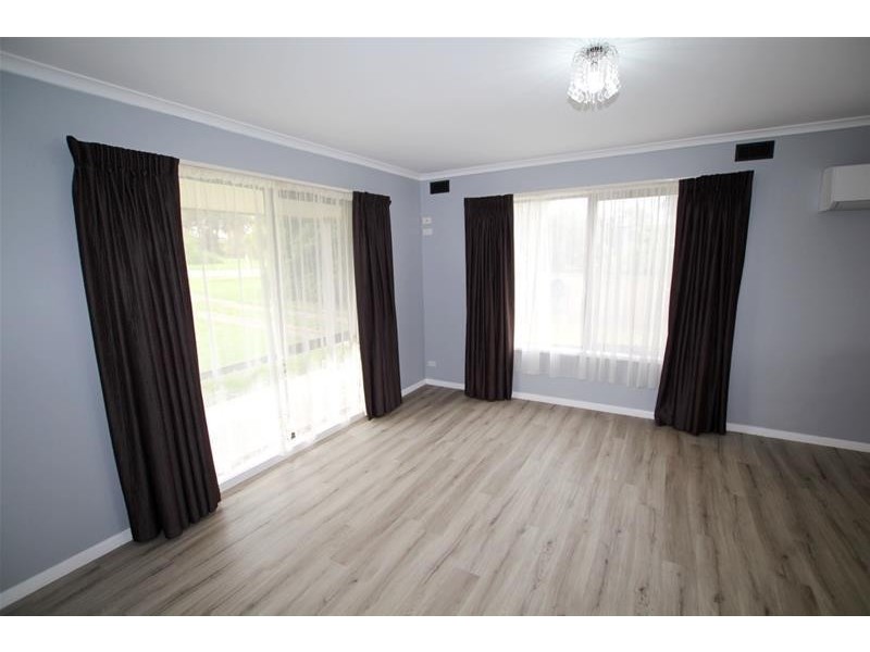 6 School Road, Panmure VIC 3265