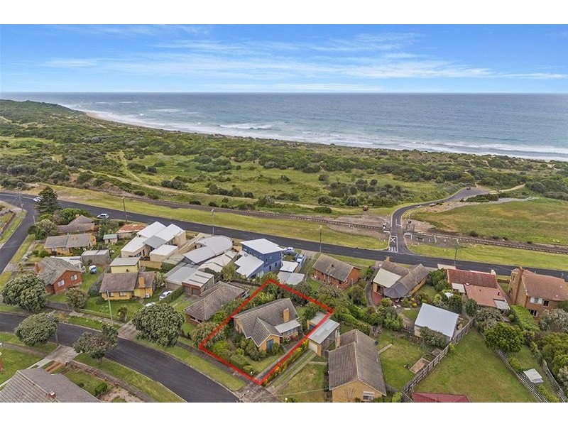 57 Ocean Grove, Warrnambool VIC 3280