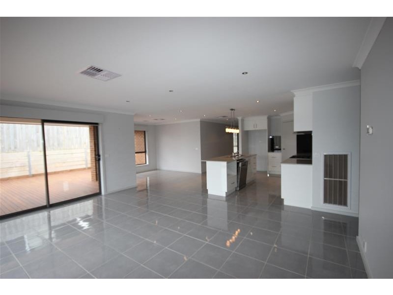 10 Ashlee Drive, Warrnambool VIC 3280