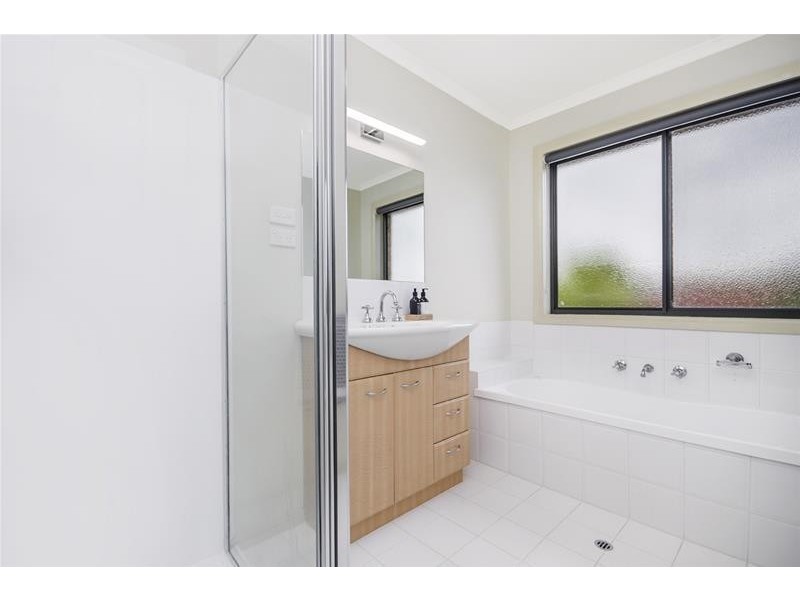 51 Dobson Way, Warrnambool VIC 3280