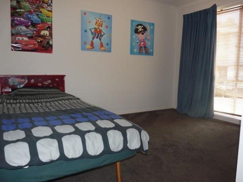 15 Clarke Street, Allansford VIC 3277